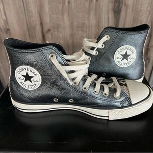 Chuck Taylor All Star Authentic Glam High Tops Women’s 9.5